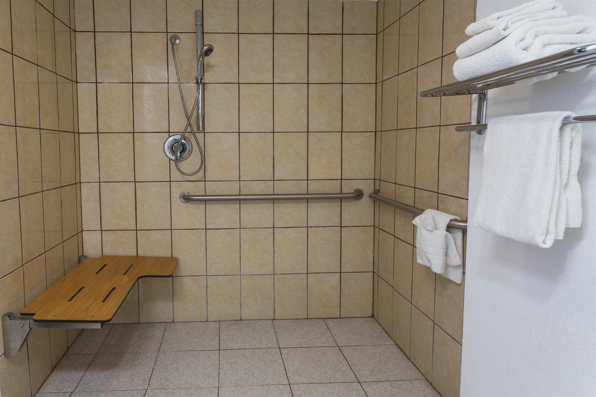 6-san Diego, Ca - Southbay Hotel 2*